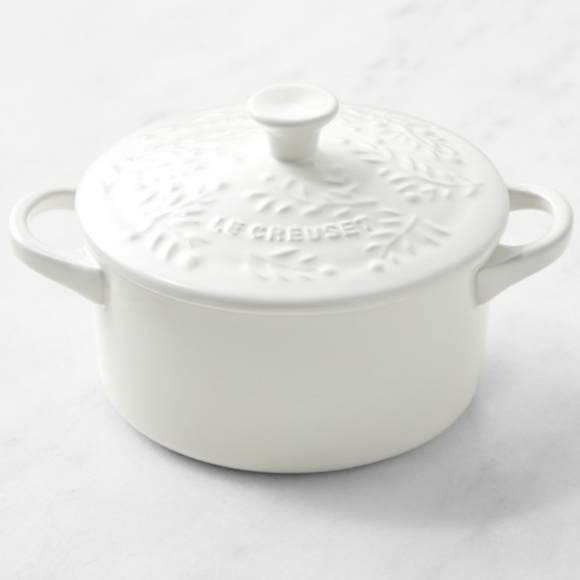 Large New Le Creuset Cocotte Limited Edition Olive Branch Pattern Embossed NEW - Picture 1 of 7